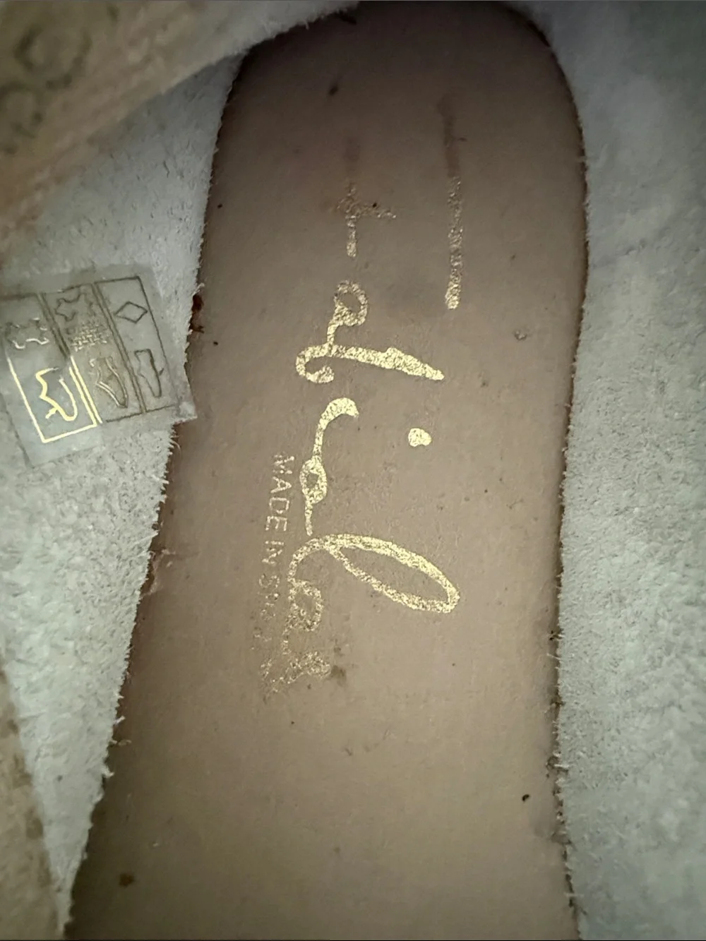 Fabiola’sMetallic Gold & Silver Espadrille Flats size 9 sturdy & comfortable